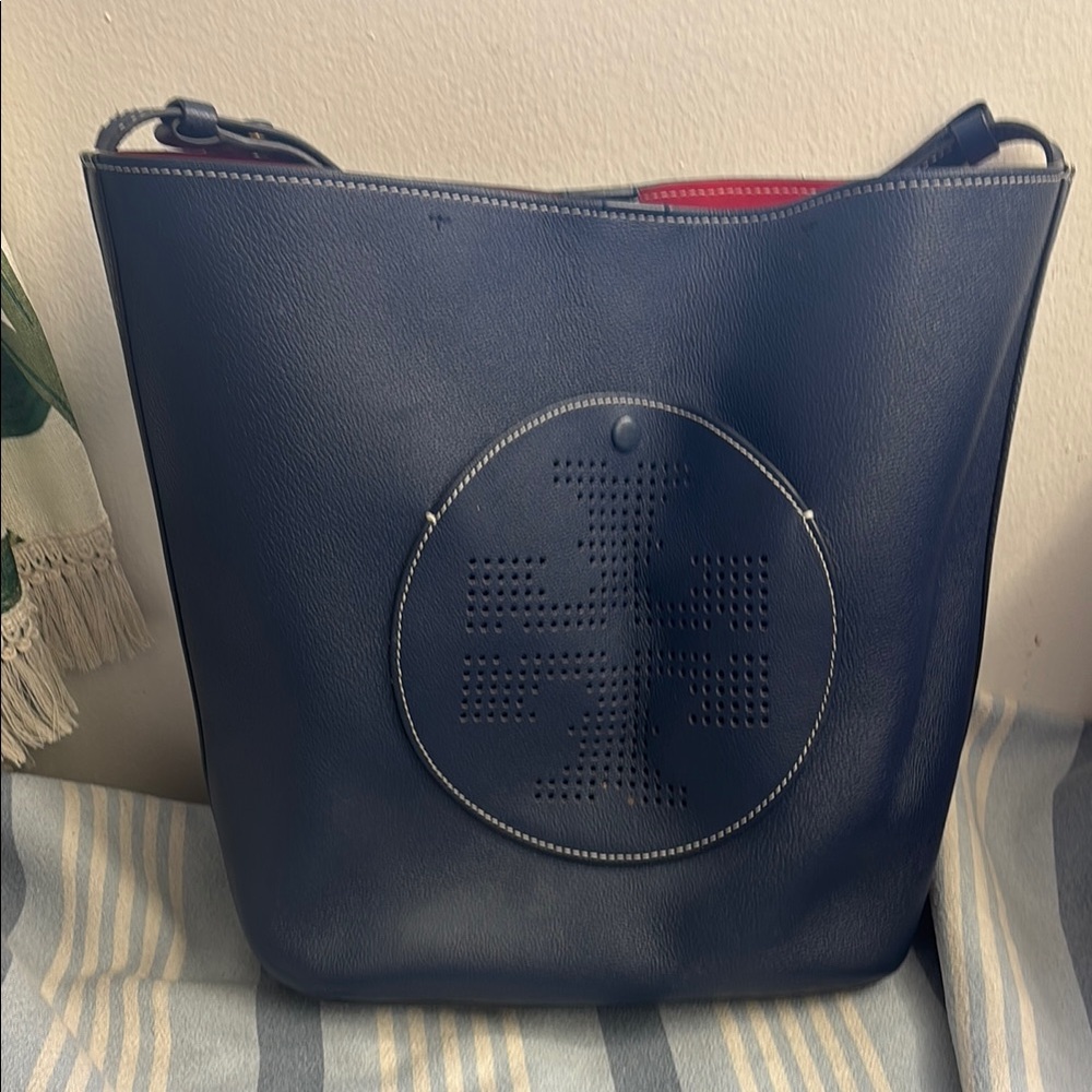 Tory Burch Blue Pebbled Leather Shoulder Bag